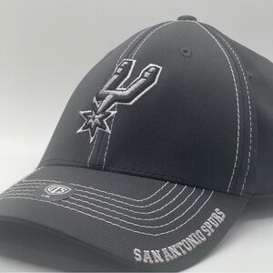 NBA San Antonio Spurs OTS Fitted Hat L/XL stitching on brim NEW